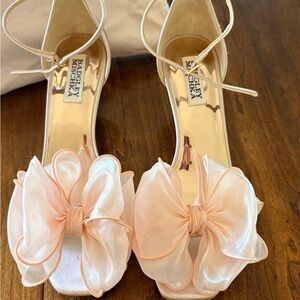 Badgley Mischka Peach Organza Bow Heels
